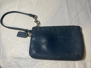 Vintage 90’s Coach Wristlet Blue Leather - Picture 1 of 10