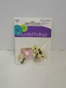 Favorite Findings Buttons/Flatbacks Bees, Flowers NEW - Picture 1 of 2