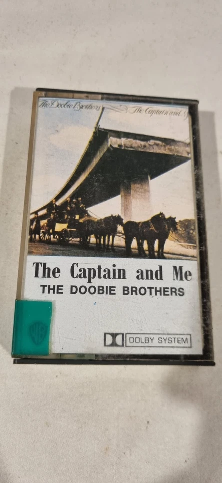 THE DOOBIE BROTHERS THE CAPTAIN AND ME Cassette Classic Rock 1973 Warner Bros - Image 1 of 4