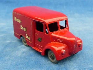 MATCHBOX LESNEY MOKO - 1 TON TROJAN VAN N° 47 - BROKEN BOND TEA - Picture 1 of 7