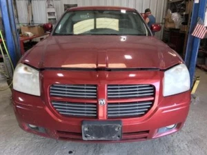 Passenger Right Tail Light Fits 05-08 MAGNUM 529645 - Bild 1 von 9