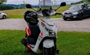 Verkaufe Peugeot Kisbee - Motul - 50cm³ - Bild 1 von 15