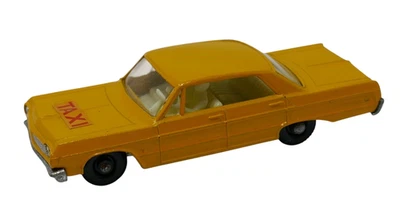 Lesney Matchbox Series No 20 Chevrolet Impala Taxi Diecast Car Made in England - Image 1 of 4