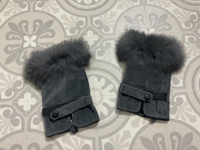 Grey real suede fur trim faux fur lined fingerless gloves size M - Image 1 of 4