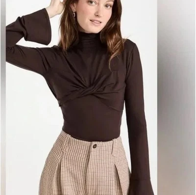 Nuevo Top Reformation Marrón Zaire Tejido Cuello Tortuga Talla Mediana Foto 1 de 4