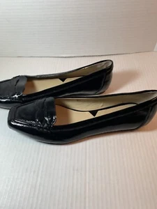 Black patent leather ladies Adrienne Vittadadini Slim Sleekly Loafers Sz 9 1/2 - Picture 1 of 11
