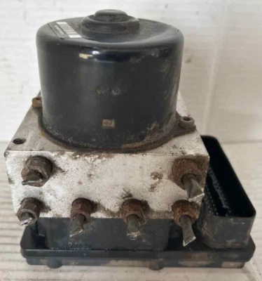 Toyota Sequoia 2003 4x4 LMT 4x4 ABS antibloqueo piezas de freno control de deslizamiento Foto 1 de 4