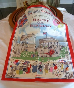 Queen Elizabeth II 90th BIRTHDAY LINEN TEA TOWEL Signed NeverUsed - Picture 1 of 5