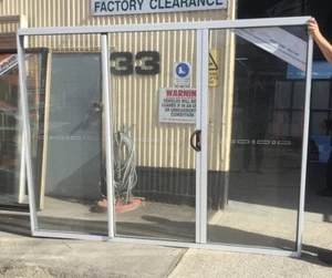 2100h x 2688w Aluminium NEW Sliding Door 8 Colours FSF Single Glazed - Picture 1 of 4