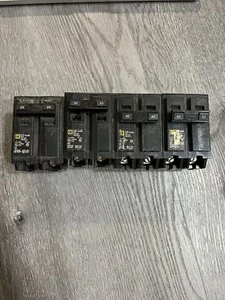 Square D Homeline HOM250 Lotto 2 Poli 50 Amp 120 240V Tipo HOM Interruttore - Foto 1 di 4