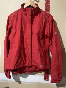 Gore: Medium Red GORE TEX bike jacket - Picture 1 of 6
