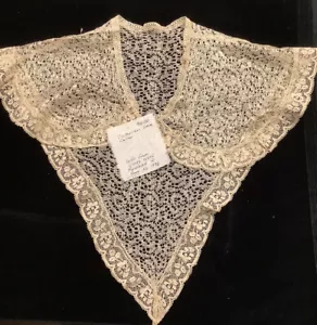 L1057🌟Antique 19thC Delicate SILKY Wide Lace Collar Bertha Jabot - Picture 1 of 14
