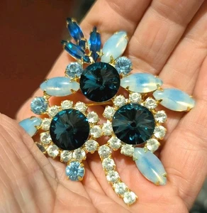 Blue Rivli frosty  cabochon brooch - Picture 1 of 3