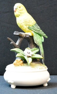 San Francisco Music Box Co. Porcelain Yellow Bird On Branch Japan 1999 - Picture 1 of 4