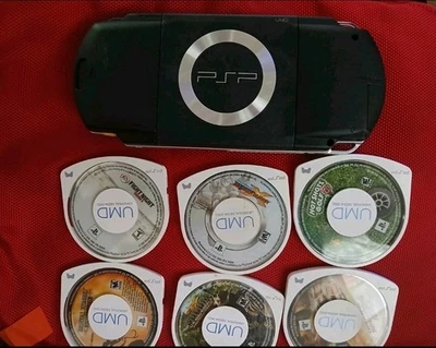 Sony PSP-1001 PlayStation Portable - Black - Image 1 of 4