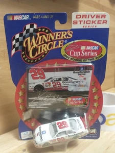 Winners Circle 1/64 NASCAR diecast #29 GM Goodwrench ROOKIE Kevin Harvick 2001 - Picture 1 of 7