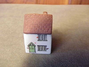 DE COLECCIÓN INGLÉS WADE PORCELANA VILLAGE WHIMSEY ON WHY - #17 TINKER'S NOOK - Imagen 1 de 3