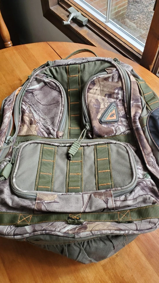 Gameplan Gear Hunting Pack Multi Pocket Camo Green Forest Good Cond Fishing  - Image 1 of 4