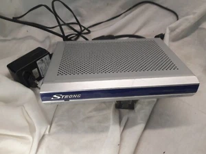 STRONG SRT-5505 MHP DIGITAL INTERACTIVE TERRESTRIAL DECODER USATO - Picture 1 of 3