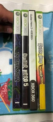 Xbox 360 Guitar Hero Juegos Lote Rock Band 2 Guitar Hero 5 Lote de 4 Foto 1 de 4