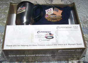 Juego de taza de café, tapa, prendedor de nivel dorado patrocinio olímpico de Estados Unidos 2004 nuevo sellado - Imagen 1 de 6