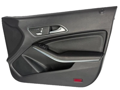 Mercedes CLA 250 45 AMG Rh Front Passenger Interior Door Trim Panel BLACK 14-19 Foto 1 de 4