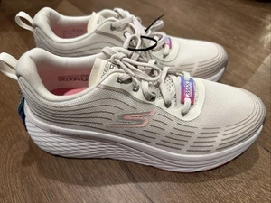 Skechers Max Cushioning Elite 2.0 Damen-Laufschuhe 8 Medium elfenbeinfarben koralle - Bild 1 von 9