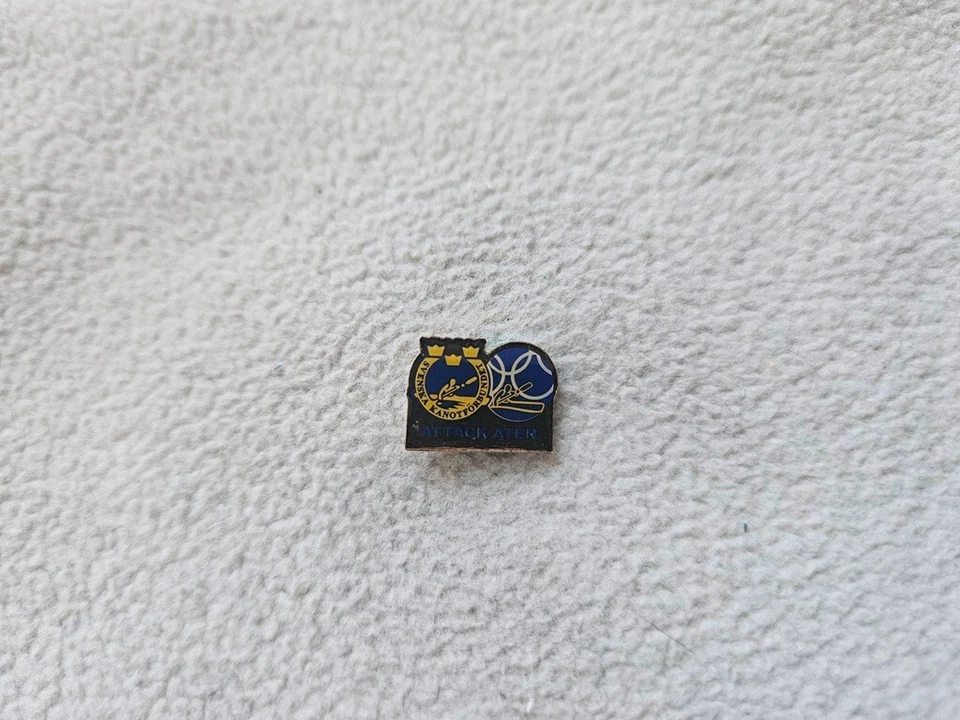 Sweden Canoe Federation for Olynpic Games Athens 2004 pin - Image 1 of 1