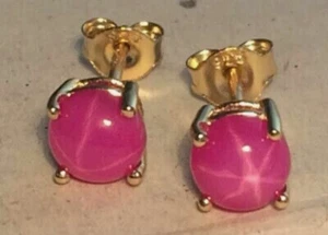 Beautiful Lindy Pink Star Earrings for Bride Pink Star Earrings in Pink Round - Picture 1 of 6