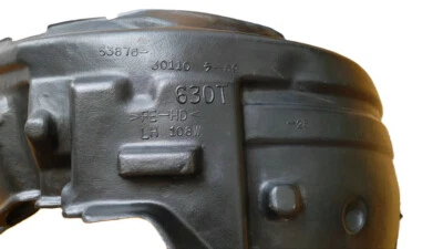 Protector contra salpicaduras forro guardabarros delantero para conductores OEM Lexus 53876-30110 - GS300/GS430 Foto 1 de 4