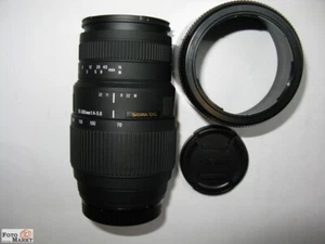 Tele Zoom Objektiv Sigma 70-300 mm DG 1:4-5,6 Macro 1:2 lens für Sony digital - Bild 1 von 4
