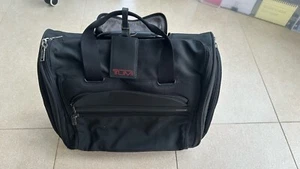 Tumi Wheeled Carry On Laptop Bag - Picture 1 of 13