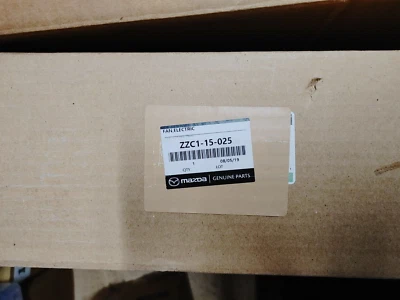 Вентилятор в сборе Mazda Tribute ZZC1-15-025 - Изображение 1 из 4