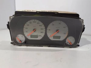 1H0919860T Volkswagen Golf III 1995 Diesel speedometer instrument cluster - Picture 1 of 4