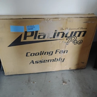 Ventiladores de refrigeración Audi Q3 Premium Plus 2016 nuevos sin abrir Foto 1 de 4