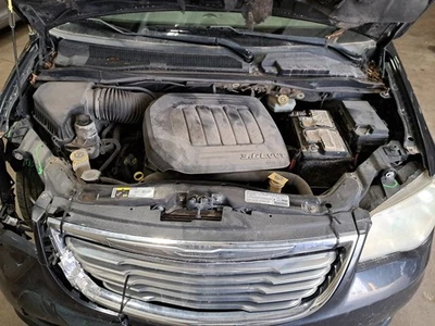 Depósito de refrigerante 2013 Town & Country Van Sku#4209855 Foto 1 de 4