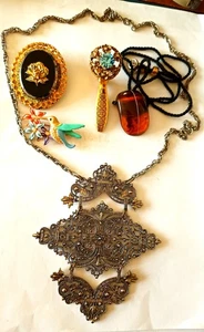 Vintage GEMISCHTES SCHMUCK KONVOLUT BROSCHEN, ANHÄNGER, HALSKETTE - Bild 1 von 15