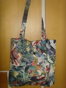 NUEVO EN DISEÑO ORIENTAL MULTI TELA ALGODÓN 14 pulgadas Bolso Libro MAGNÉTICO - Imagen 1 de 3