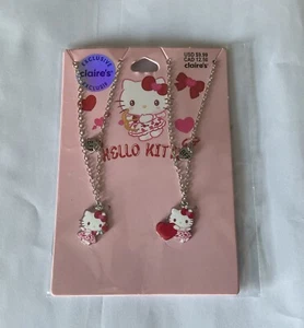2 pc Clarie’s Hello Kitty Sanrio Best friends, Valentine’s day, Necklaces. NEW. - Picture 1 of 3