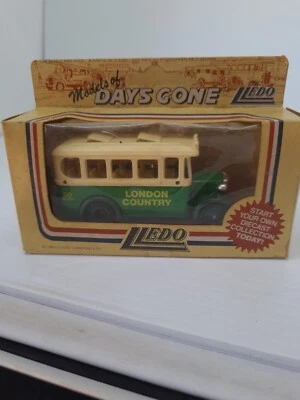 Lledo Days Gone #10 1983 Single Decker Motor Bus 'London Country' New In Box  - Image 1 of 4