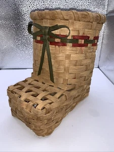 Vintage Christmas Wiven Santa Boot Basket Holiday Decor Centerpiece Planter - Picture 1 of 7