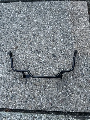 1983 SUZUKI LT125 LT 125 QUADRUNNER / OEM ORIGINAL SUPORTE DE PARA-LAMA TRASEIRO - Imagem 1 de 3