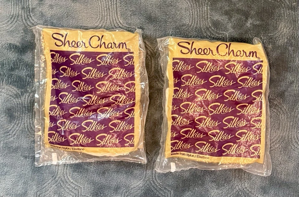 Lote De 2 Pantimedias Vintage Silkies Transparente Dije Grande Blanco Nuevo De Lote Antiguo Y2K Foto 1 de 4