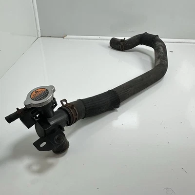 Оригинальный гриф наполнителя охлаждающей жидкости двигателя 2007-15 Nissan Altima/Maxima со шлангом для двигателя - Изображение 1 из 4