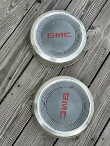 83-94 GMC Dog Dish HUB CAPS 10 1/2" Safari Van S15 Truck & Jimmy - Picture 1 of 2