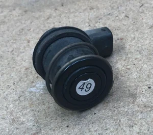 2004 Land Rover Discover Rear Parking PDC Distance Sensor SWF688832 - Picture 1 of 5