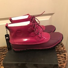 NEW Sorel Youth Out N About Pink Patent Boots Size 7 US Big Kid Girls