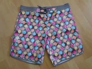 Schöne NEUE Badeshorts von ROXY Größe M - ungetragen - Bild 1 von 3