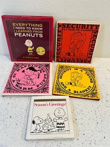 5 ~ Charles Schulz Peanuts Books - Charlie Brown, Snoopy, Linus, Lucy & Friends - Bild 1 von 24