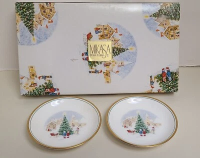 Baratija pequeña/platos de caramelo escena invierno Navidad MIKASA - Juego de 2 - Nuevo en caja Foto 1 de 4